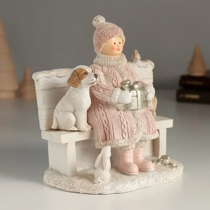 Фигурка полистоун &laquo;Девушка с подарочком и пёсиком на скамье&raquo;, 13&times;8&times;14 см