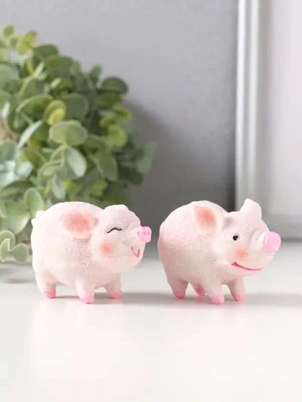 Сувенир полистоун "Поросята - поцелуй" набор 2 шт 4х7,3х4,5 см