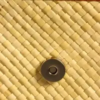 Сумка плетёная на застёжке из пандана 41х16х50 см, бежево-коричневый Сумка плетёная на застёжке из пандана 41х16х50 см, бежево-коричневый