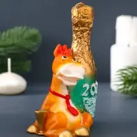 Свеча фигурная "Лошадка с шампанским" 6х6х12,5 см, цв. золотой