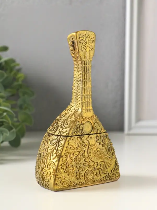 Шкатулка с крышкой для украшений &laquo;Балалайка&raquo;, 14.5&times;8.5&times;5.5 см, под золото