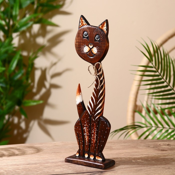 Сувенир на подставке «Котик», 27 +/- см, дерево Сувенир на подставке «Котик», 27 +/- см, дерево