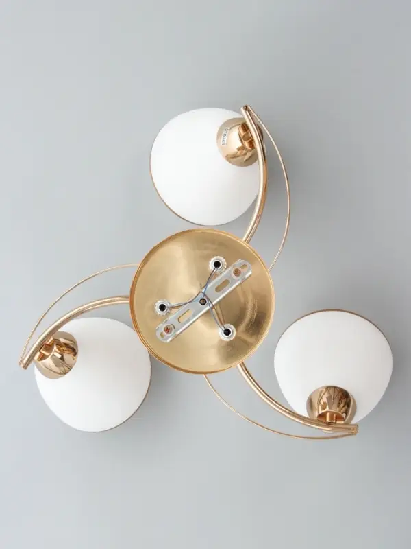 Люстра потолочная BayerLux &laquo;Андер&raquo;, 3хЕ27, 40 Вт, золото, 44&times;44&times;24 см