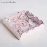 Коробка для печенья, кондитерская упаковка с пластиковой крышкой, «Цветы», 13 х 13 х 3 см