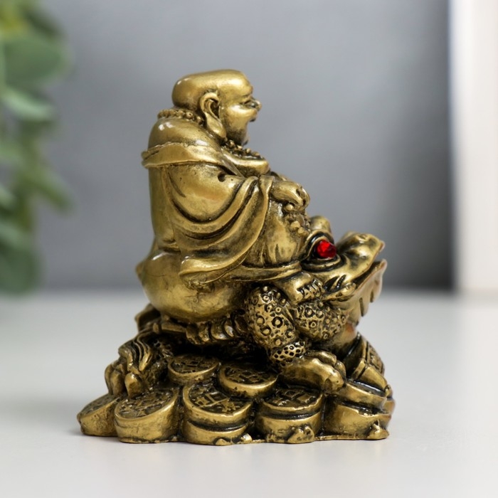 Нэцкэ бронза  Нэцкэ бронза "Хотей на жабе"