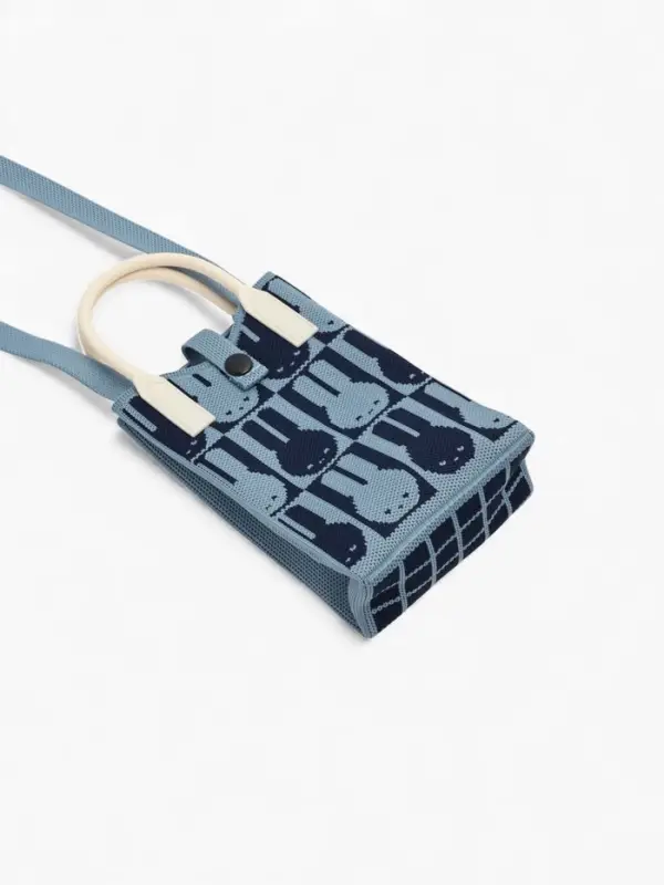 Сумка подр Зайцы, 12*4*17, отд на кнопке, дл ремень, синий Сумка подр Зайцы, 12*4*17, отд на кнопке, дл ремень, синий