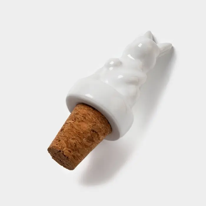 Пробка для бутылки Доляна &laquo;Зайка&raquo;, 10 см, доломит, белая