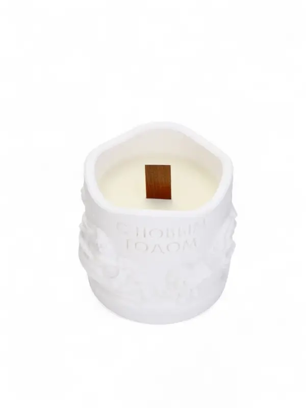 Свеча ароматическая гипс «Новый год», аромат сандал
