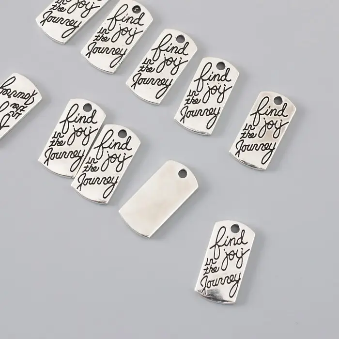 Металлический элемент, декоративная подвеска «Арт Узор. Жетон в путешествие», серебро, 2×1 см