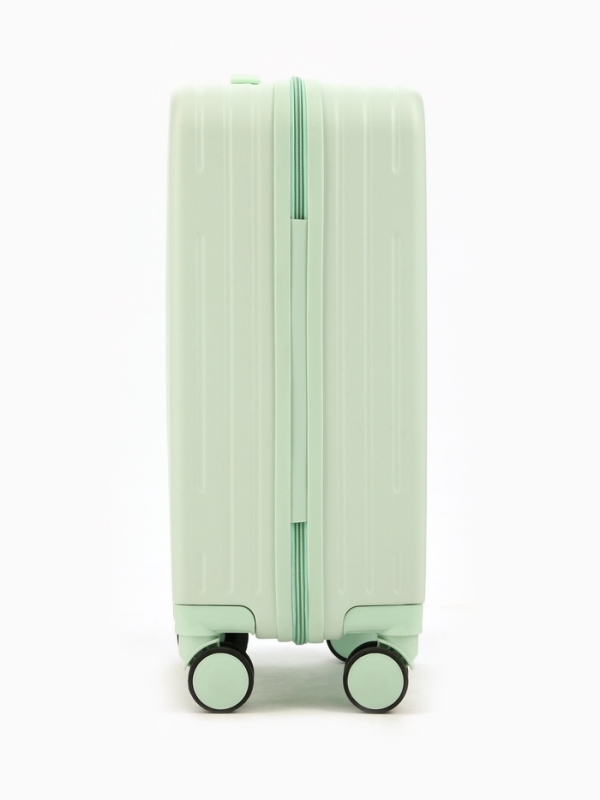 Чемодан 20 Чемодан 20", PС, 34*22*56, отд на молнии, код замок, 4 колеса, св. зеленый