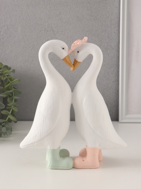 Сувенир полистоун "Утки в резиновых сапогах" 18,5х7,5х21,5 см