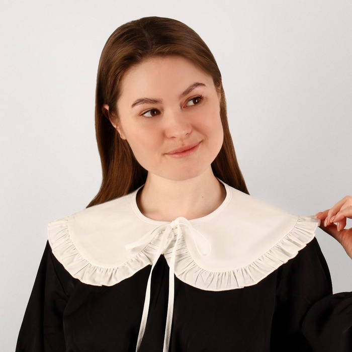 Воротник накладной, с отделкой из рюш, диаметр горловины = 43 см, 99 × 14 см, цвет айвори Воротник накладной, с отделкой из рюш, диаметр горловины = 43 см, 99 × 14 см, цвет айвори