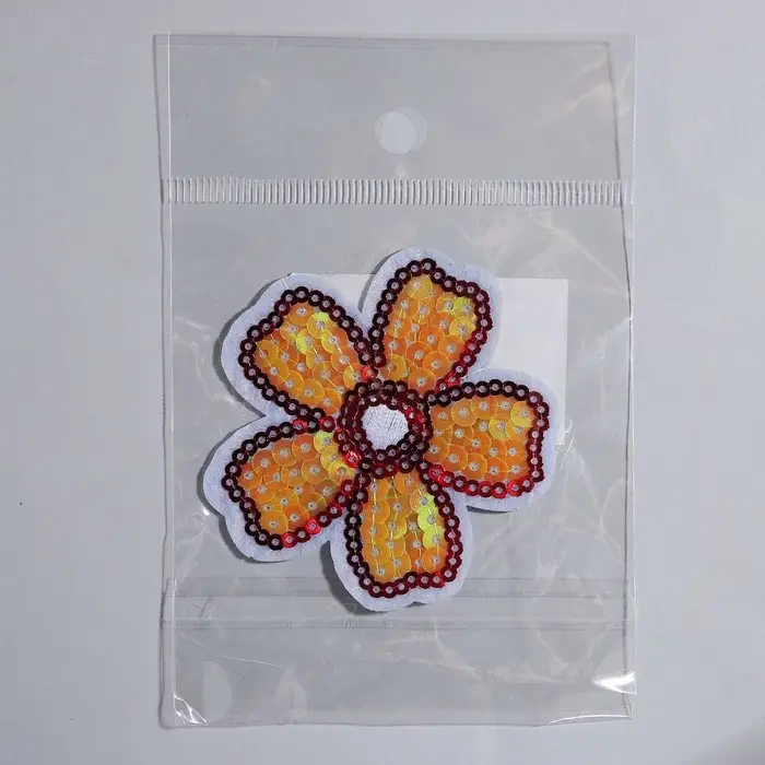 Термонаклейка на одежду «Цветок», 3 х 2,9 см Термонаклейка на одежду «Цветок», 3 х 2,9 см