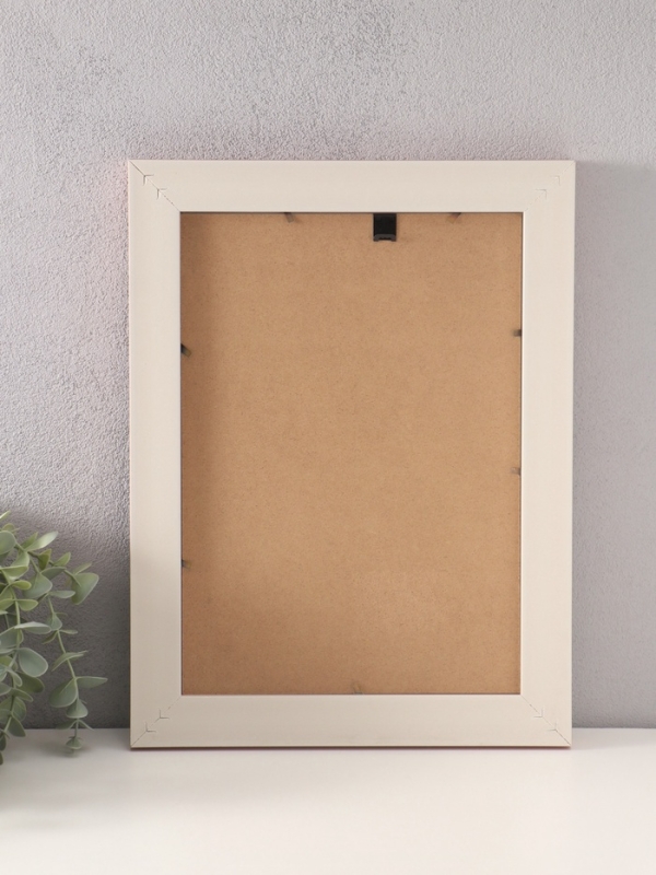 Фоторамка пластик формат А4 "Романтизм" розовая 2,5х27,2х35,9 см