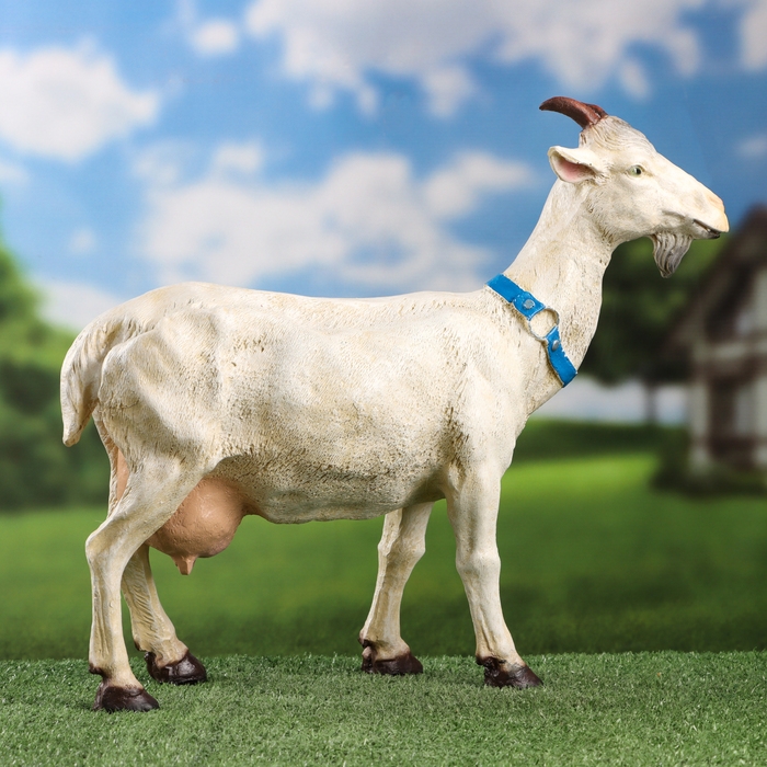 Садовая фигура  Садовая фигура "Козочка с рожками" 38х42см