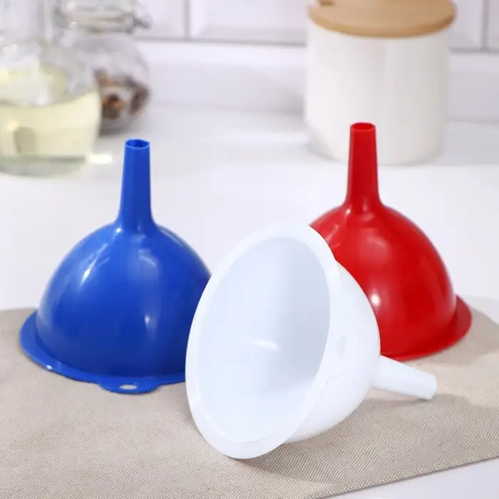 Воронка INSTAR, d=10 см, пластик, МИКС Воронка INSTAR, d=10 см, пластик, МИКС