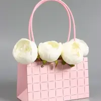 Сумка переноска для цветов, влагостойкая, розовая, с тиснением, 22&times;10.5&times;13.5&plusmn;5% см