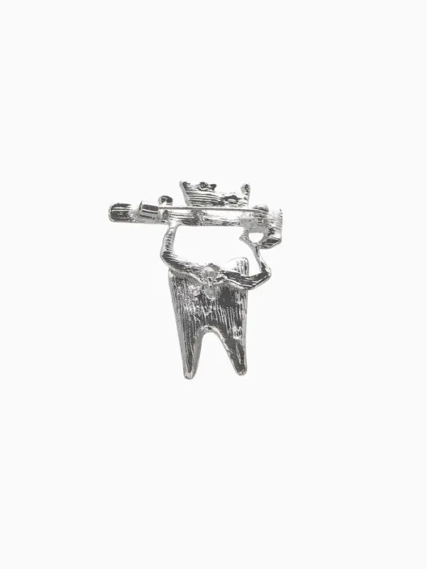 Брошь &laquo;Зуб&raquo;, со щёткой, чёрно-белая в серебре