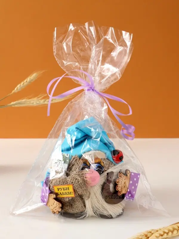 Оберег-домовой Оберег-домовой "Везунчик с божьей коровкой", 9х9/13см