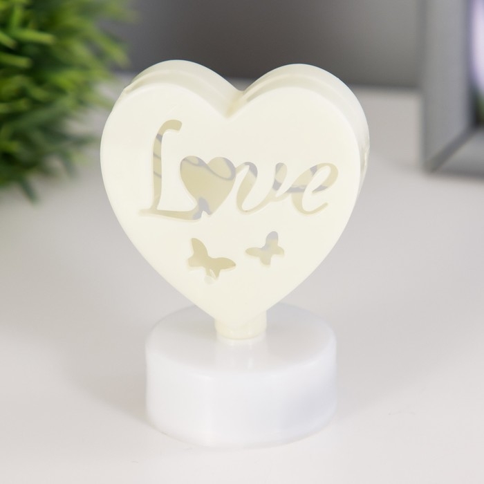 Ночник Ночник "Сердце" LED от батареек CR2032 МИКС 7х5х3,5 см RISALUX