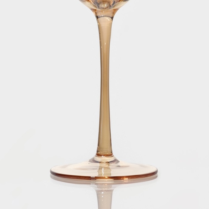 Бокал для вина стеклянный Magistro «Иллюзия», 550 мл, 10×24 см, цвет золотой Бокал для вина стеклянный Magistro «Иллюзия», 550 мл, 10×24 см, цвет золотой