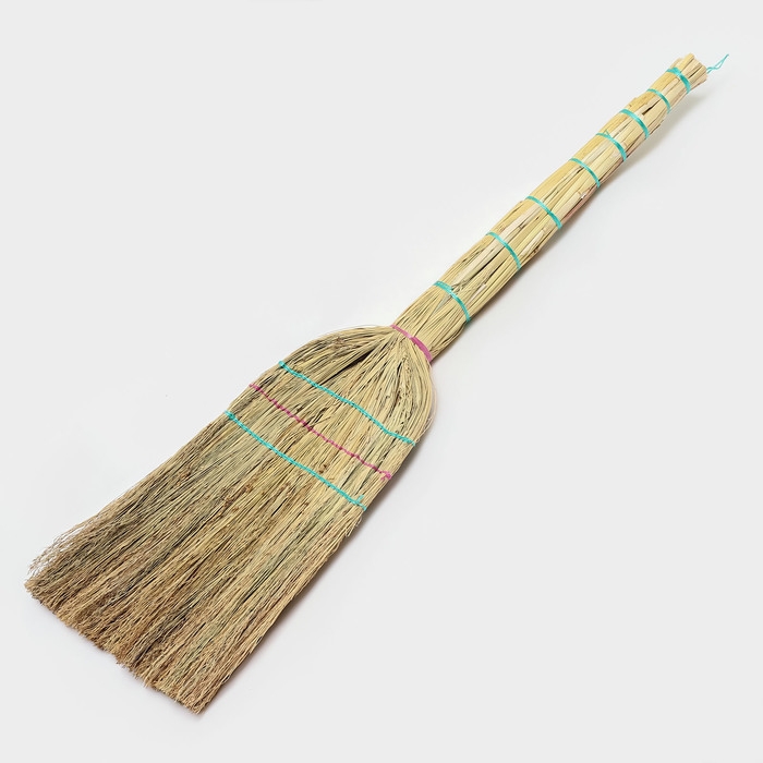Веник 3-х прошивной «Сорго», усиленный, с петлей, 350 гр, 95 см Веник 3-х прошивной «Сорго», усиленный, с петлей, 350 гр, 95 см