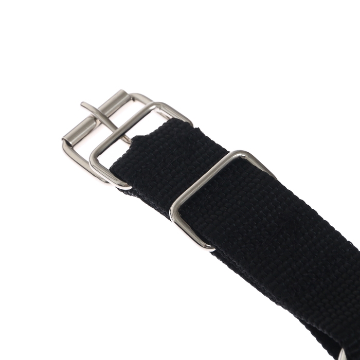 Недоуздок из нейлона, регулируемый размер, черный Недоуздок из нейлона, регулируемый размер, черный