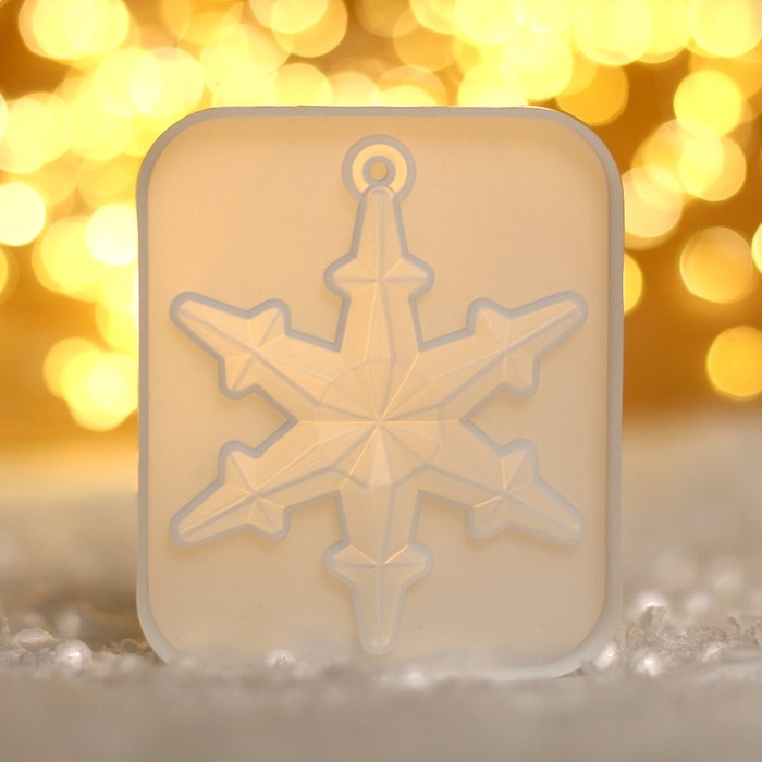 Форма силиконовая универсальная, подвеска «Снежинка-ажурная» Форма силиконовая универсальная, подвеска «Снежинка-ажурная»