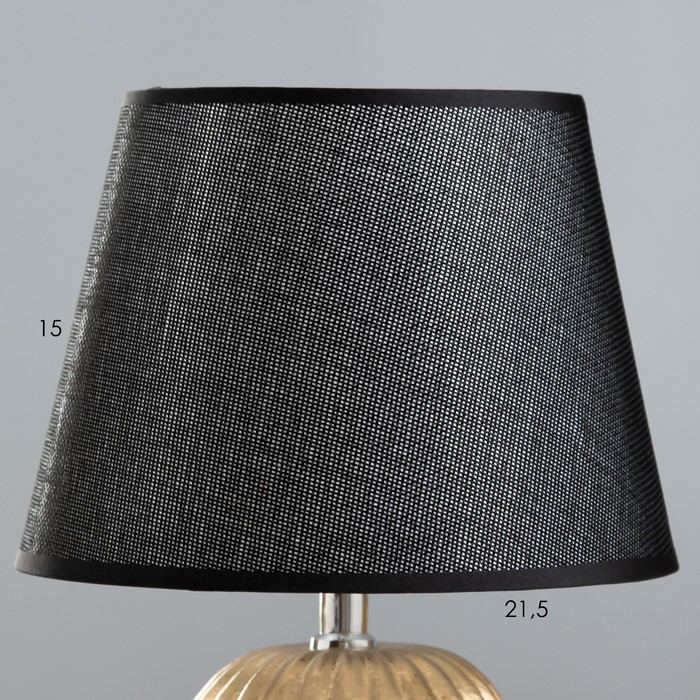 Настольная лампа Настольная лампа "Пастек" 1хE14 черный 22,5х22,5х34 см RISALUX