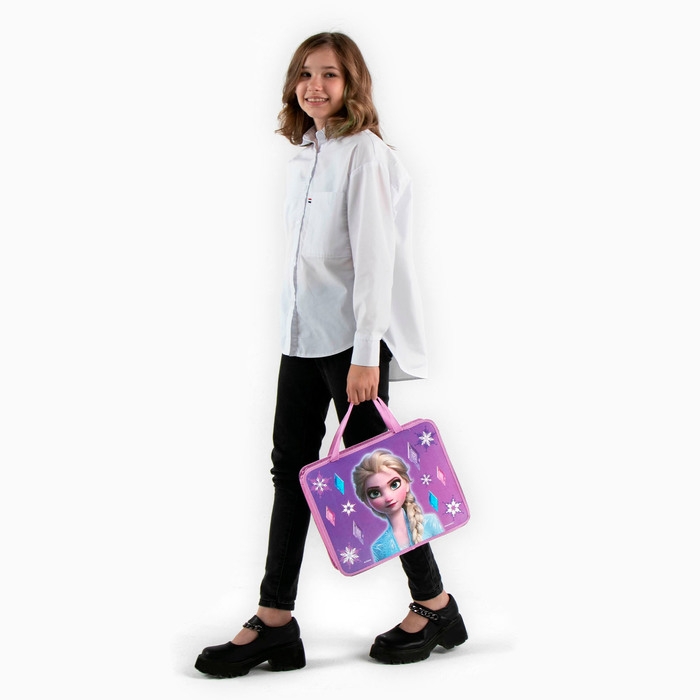 Папка с ручками А4, 33х26х7 см, на молнии, пластик, Холодное сердце Папка с ручками А4, 33х26х7 см, на молнии, пластик, Холодное сердце