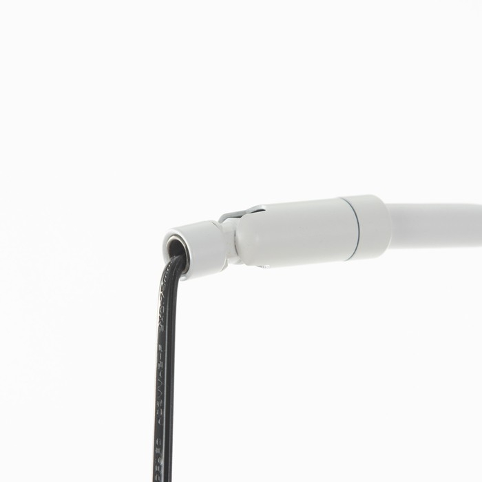 Торшер  Торшер "Лайнер зебра" Е27 40Вт белый 22х22х155см   МОДЕЛЬ F761TT-1006