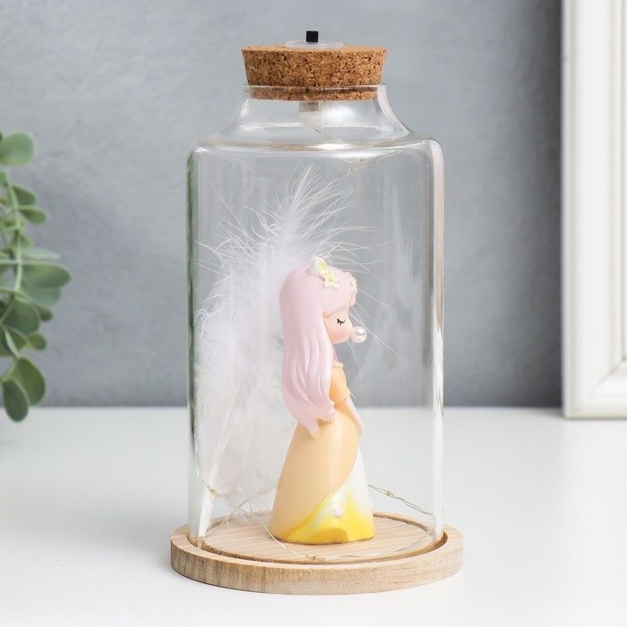Сувенир полистоун световой  Сувенир полистоун световой "Девочка с розовыми волосами, ушками и пером" 10х10х17,5 см