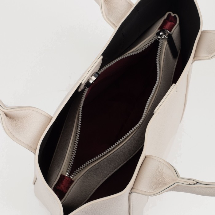 Сумка женская тоут на магните, цвет белый Сумка женская тоут на магните, цвет белый