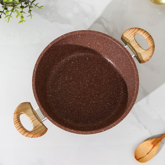 Кастрюля Доляна «Брауни», 4 л, d=20 см, h=11,5 см, стеклянная крышка, антипригарное покрытие, индукция Кастрюля Доляна «Брауни», 4 л, d=20 см, h=11,5 см, стеклянная крышка, антипригарное покрытие, индукция