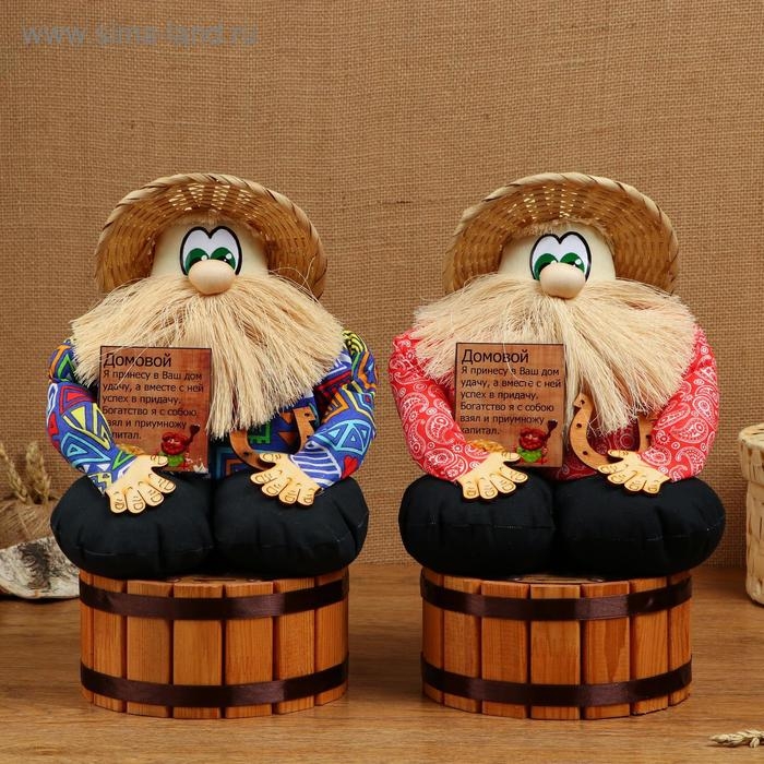 Оберег - домовой Оберег - домовой "Берендей в шляпе, сидит на бочке", h = 30 см, d = 19, микс