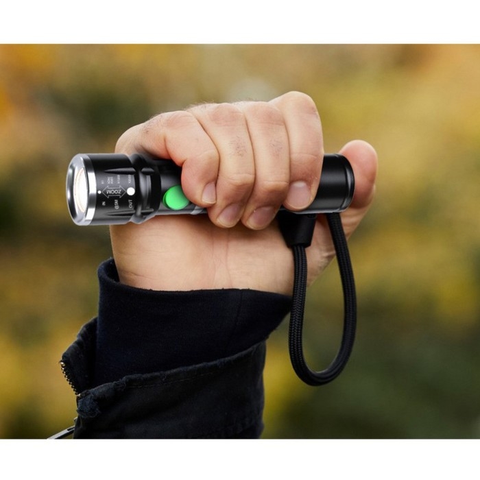 Фонарь ручной аккумуляторный, 800 мАч, 10 Вт, XPE, USB, IPX6, ZOOM, индикатор заряда Фонарь ручной аккумуляторный, 800 мАч, 10 Вт, XPE, USB, IPX6, ZOOM, индикатор заряда