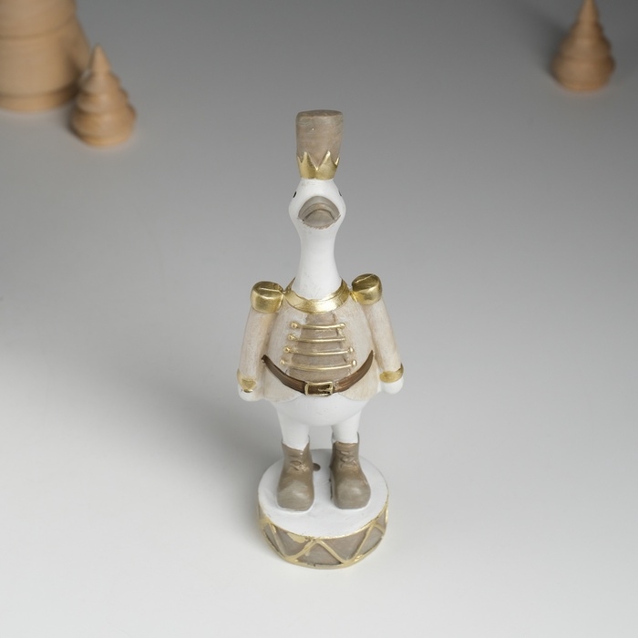 Сувенир полистоун Сувенир полистоун "Гусь в военной форме" 5,5х5,5х17 см