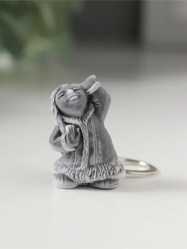 Брелок "Танцующая девочка" маленькая, 4см