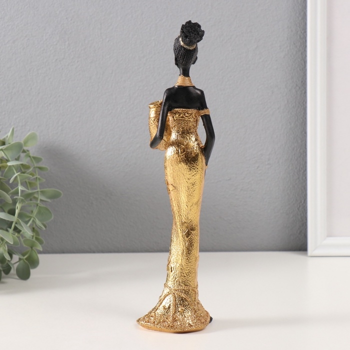 Сувенир полистоун "Африканка Зэмба в золотом платье, с вазой" 5х6х27 см