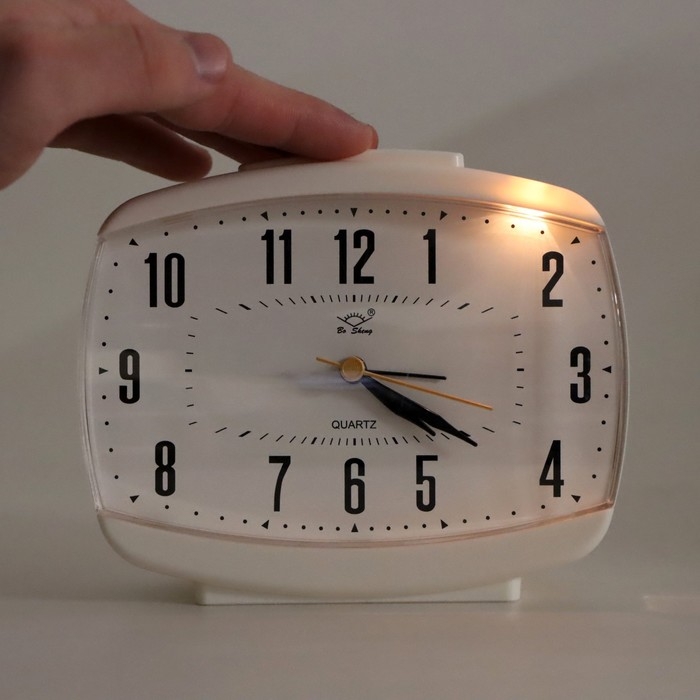 Часы настольные будильник, бесшумные, 14 х 5 см Часы настольные будильник, бесшумные, 14 х 5 см