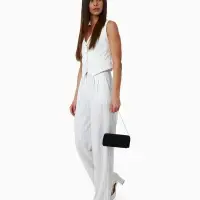 Сумка-клатч на магните, на серебристой цепочке, чёрная