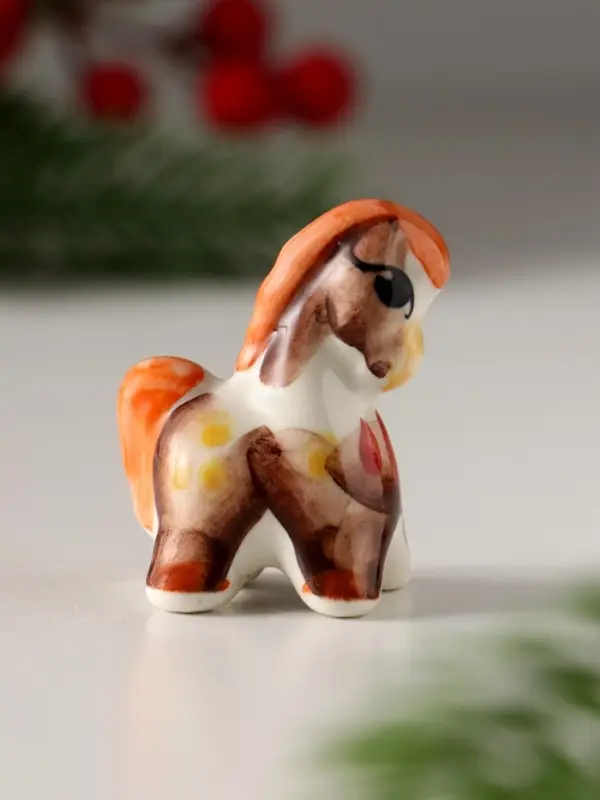 Сувенир Лошадка малая, 4,5х4 см, гжель, цвет Сувенир Лошадка малая, 4,5х4 см, гжель, цвет