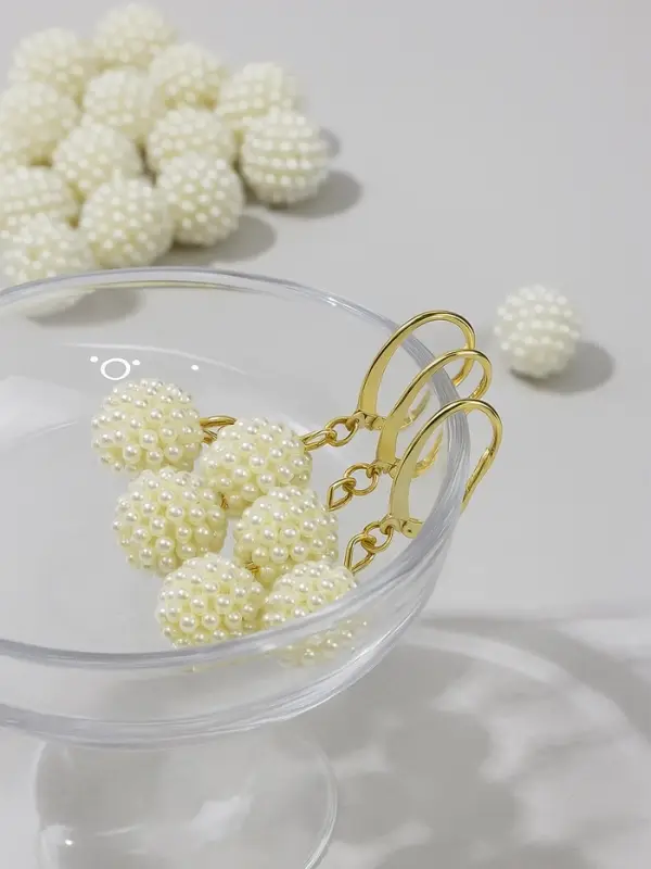 Бусины пластиковые &laquo;Жемчуг&raquo;, шарик, d=1 см, набор 10 г, белые