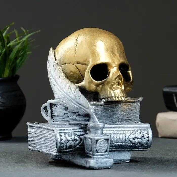 Фигурка гипс &laquo;Череп с книгой&raquo;, бронза с серебром, 19 см