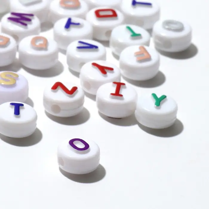 Бусины для творчества из акрила &laquo;Буквы английские&raquo;, 10&times;6 мм, набор 10 г, цвет блестящий МИКС