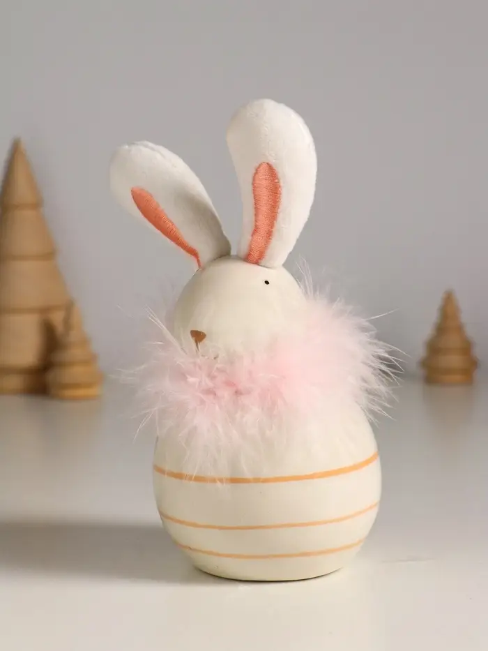 Сувенир керамика, текстиль "Зайчик с пухом, круглый" 7,4х7,4х15,5 см Сувенир керамика, текстиль "Зайчик с пухом, круглый" 7,4х7,4х15,5 см