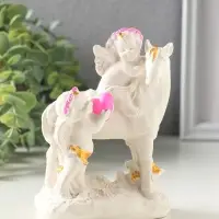 Фигурка гипс &laquo;Ангелочки на коне&raquo;, 13&times;10&times;7 см, белый с росписью