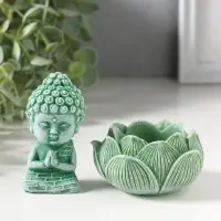 Сувенир полистоун "Лотос и маленький Будда" зелёный 7,5х7,5х9,5 см