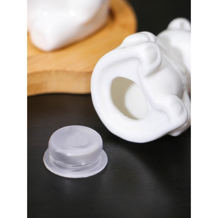 Набор фарфоровый для специй на бамбуковой подставке BellaTenero «Медведица и медвежонок», 2 предмета: солонка 15 мл, перечница 35 мл, цвет белый