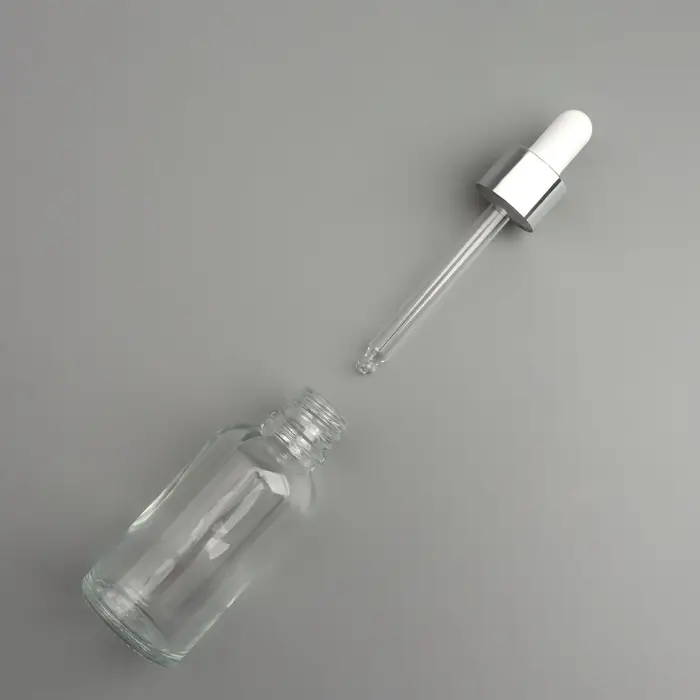 Бутылочка для хранения, с пипеткой, 30 мл, цвет серебристый/белый